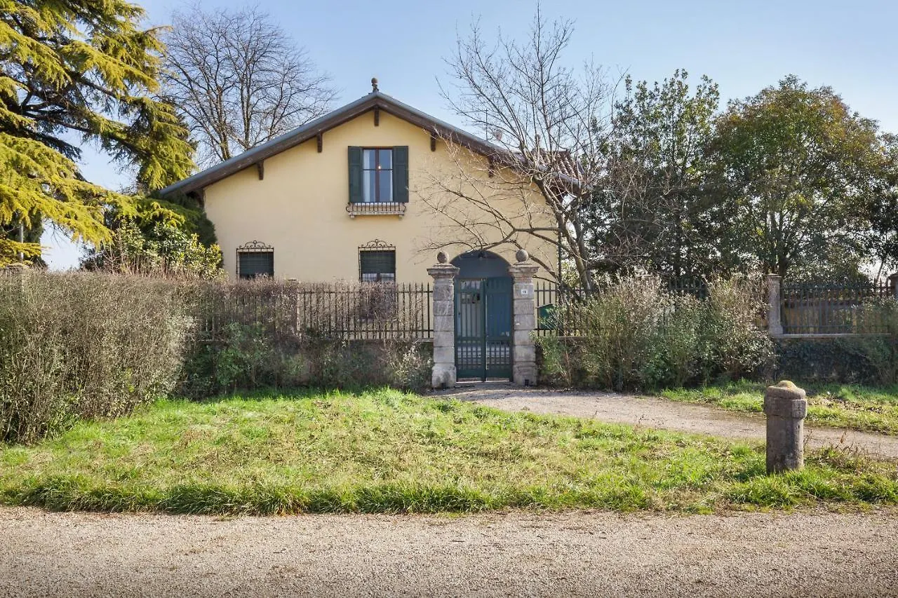 فيلا Casa Del Custode In The Heart Of Valpolicella سان بيترو في كاريانو 0*,