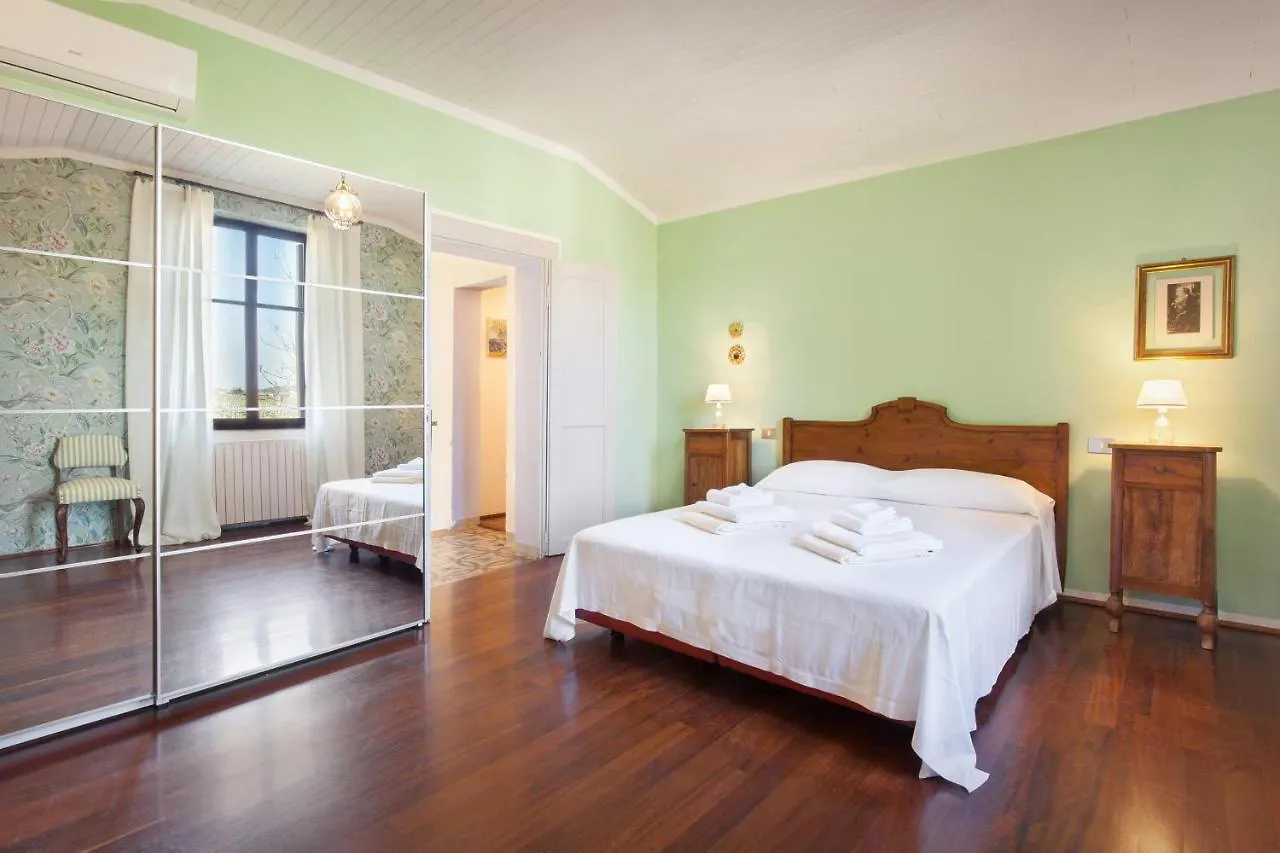 شاليه فيلا Casa Del Custode In The Heart Of Valpolicella سان بيترو في كاريانو